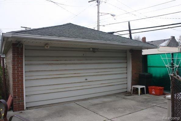 481 Touraine Road Grosse Pointe, MI 48236 - Photo 10 of 10 481T9a.jpg