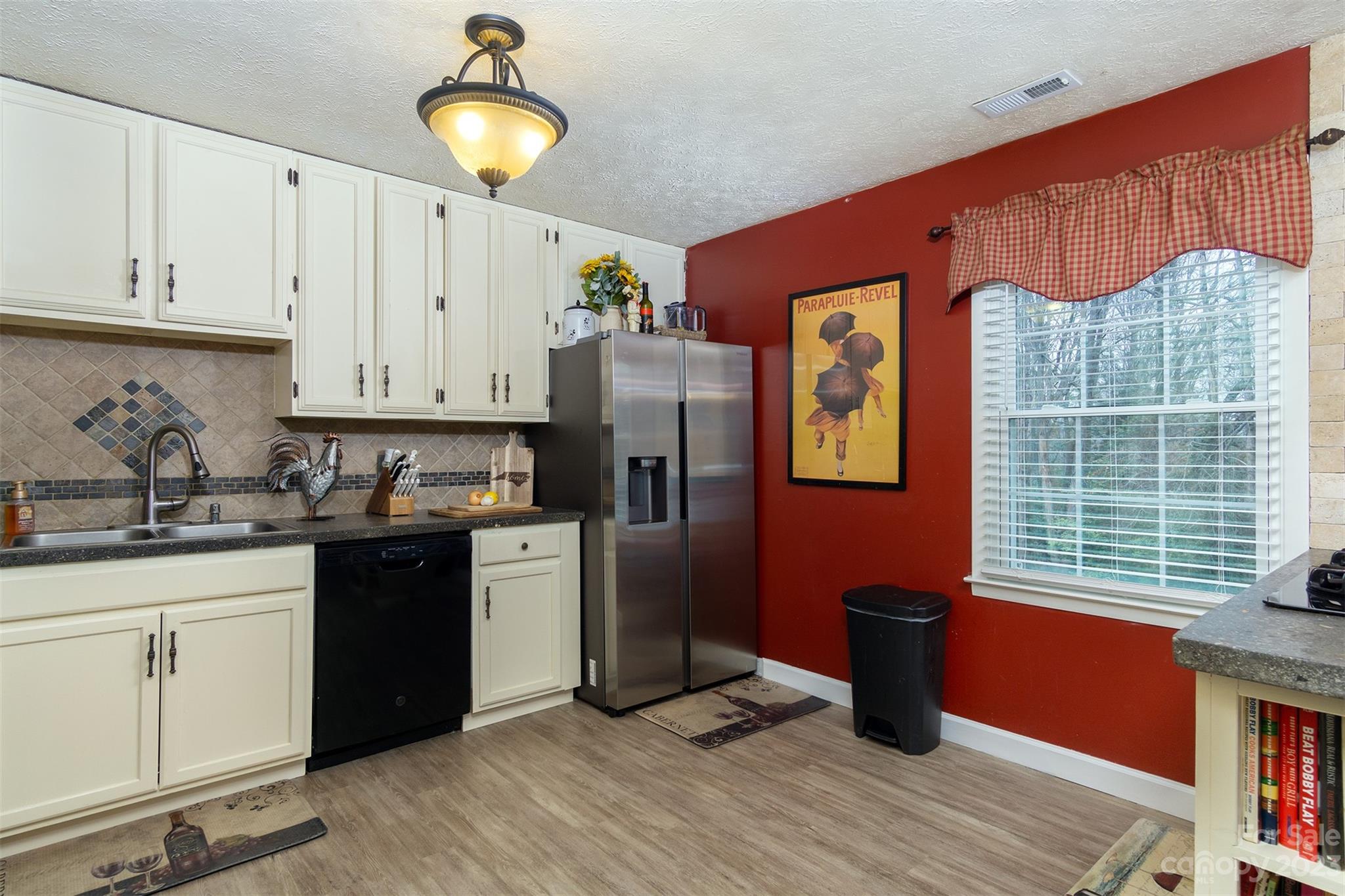 63 Quail Ridge Road Mills River, NC 28759 - Photo 11 of 48 Gallery Image 11