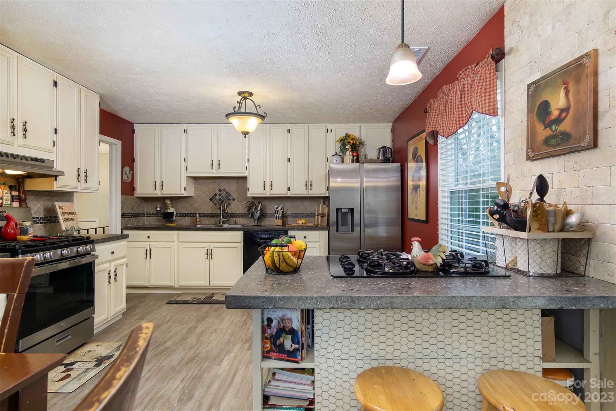 63 Quail Ridge Road Mills River, NC 28759 - Photo 8 of 48 Gallery Image 8