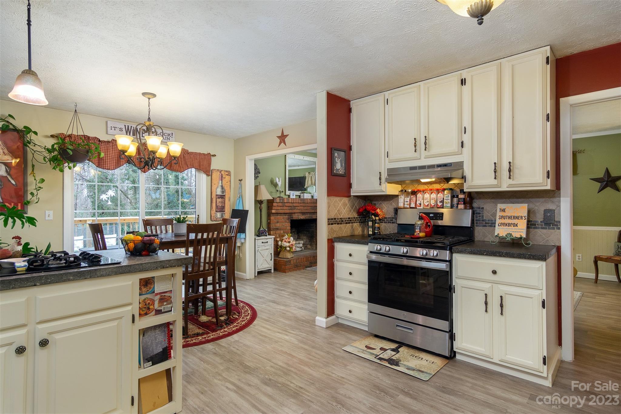 63 Quail Ridge Road Mills River, NC 28759 - Photo 9 of 48 Gallery Image 9