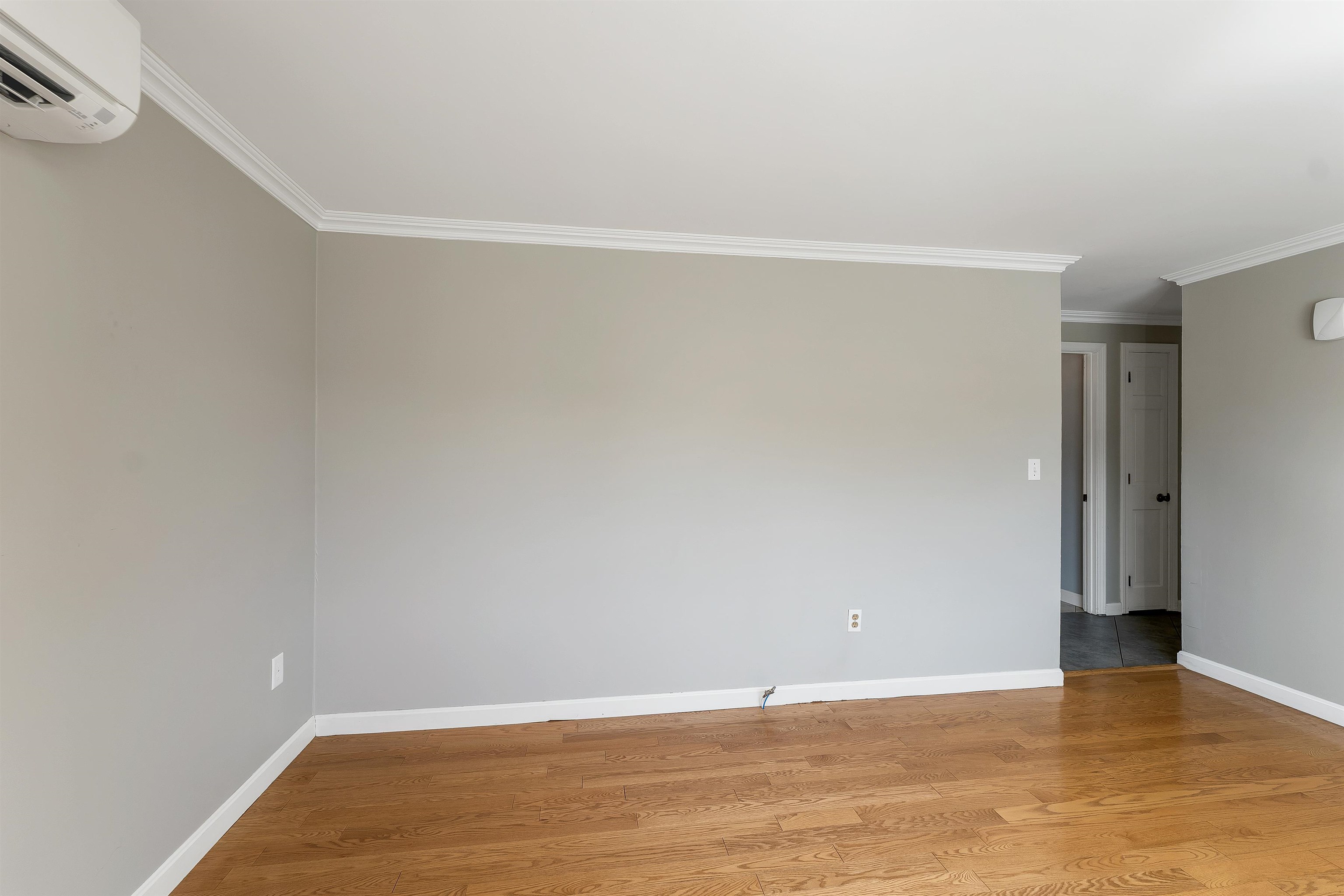 22 Jonathan Lane Manchester, NH 03104 - Photo 11 of 49