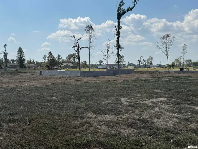 $85,000 | 12901 Leslie Court, Marion, IL 62959