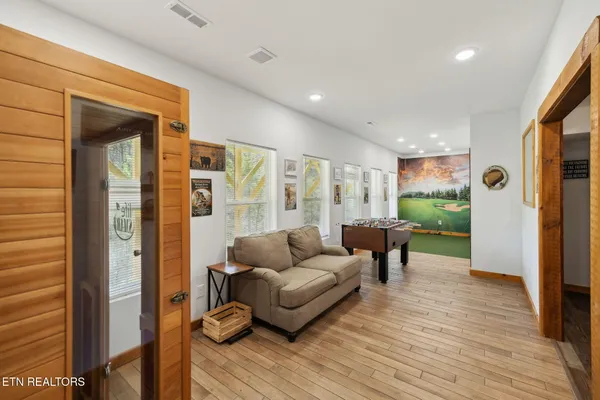 $799,000 | 330 Rainbow Circle, Townsend, TN 37882