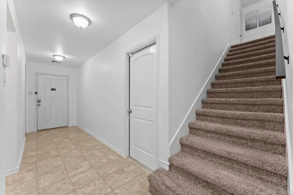 $2,675 | 18002 Sonora Brook Lane, Richmond, TX 77407