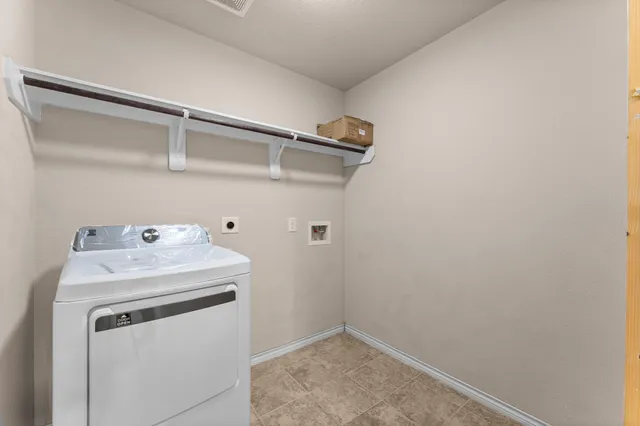 $3,000 | 18002 Sonora Brook Lane, Richmond, TX 77407