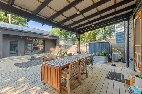 $1,400,000 | 2522 North Springfield Avenue, Chicago, IL 60647