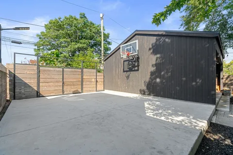 $1,400,000 | 2522 North Springfield Avenue, Chicago, IL 60647