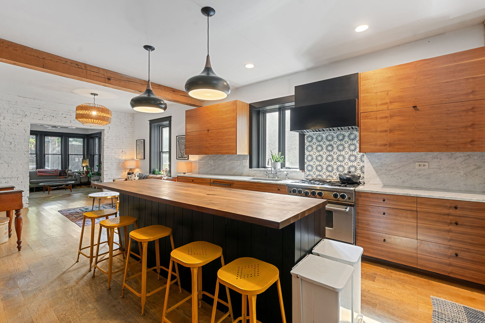 2522 North Springfield Avenue Chicago, IL 60647 - Photo 7 of 29