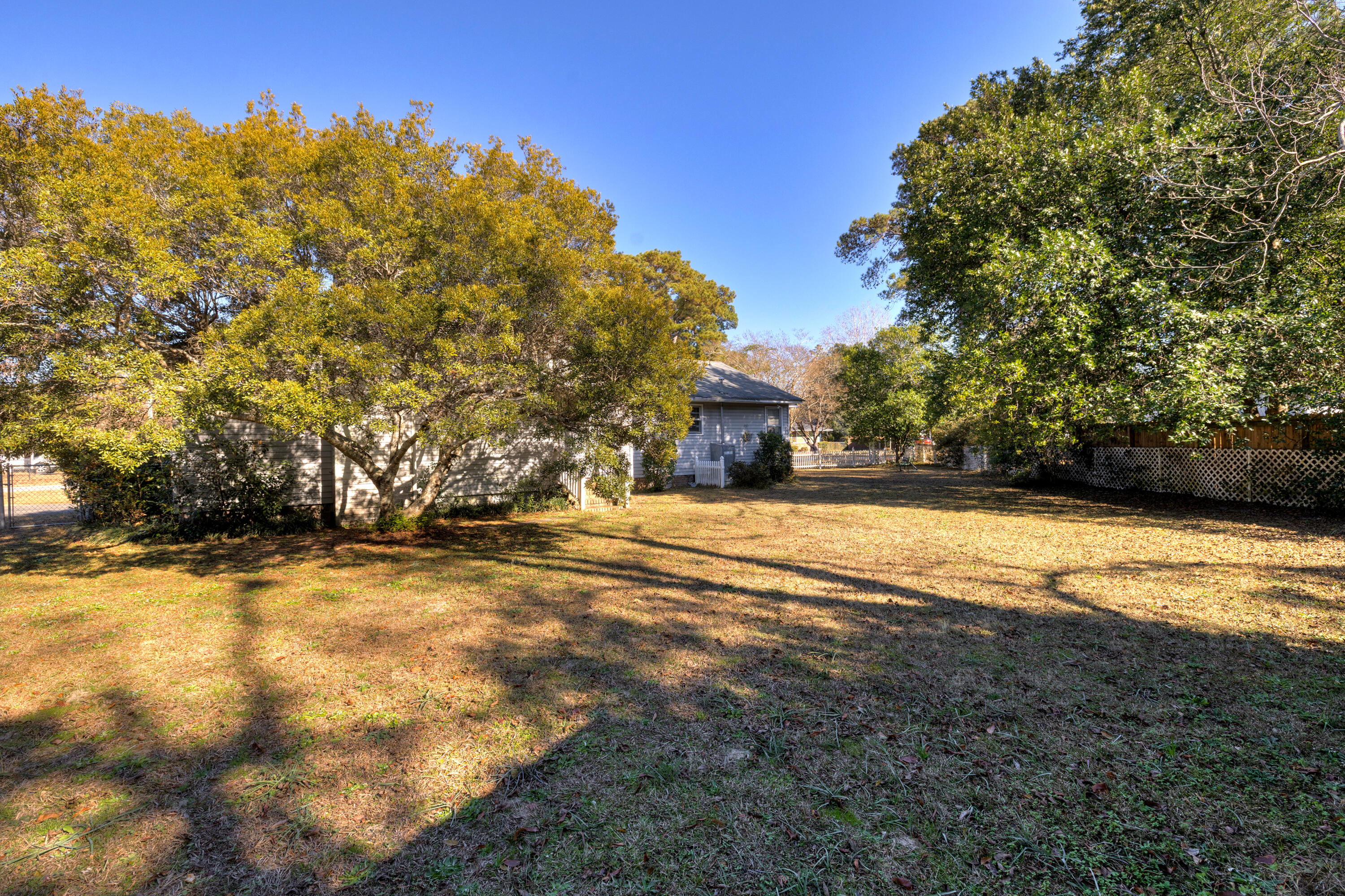 302 Stuckey Street Sumter, SC 29150 - Photo 32 of 36 07