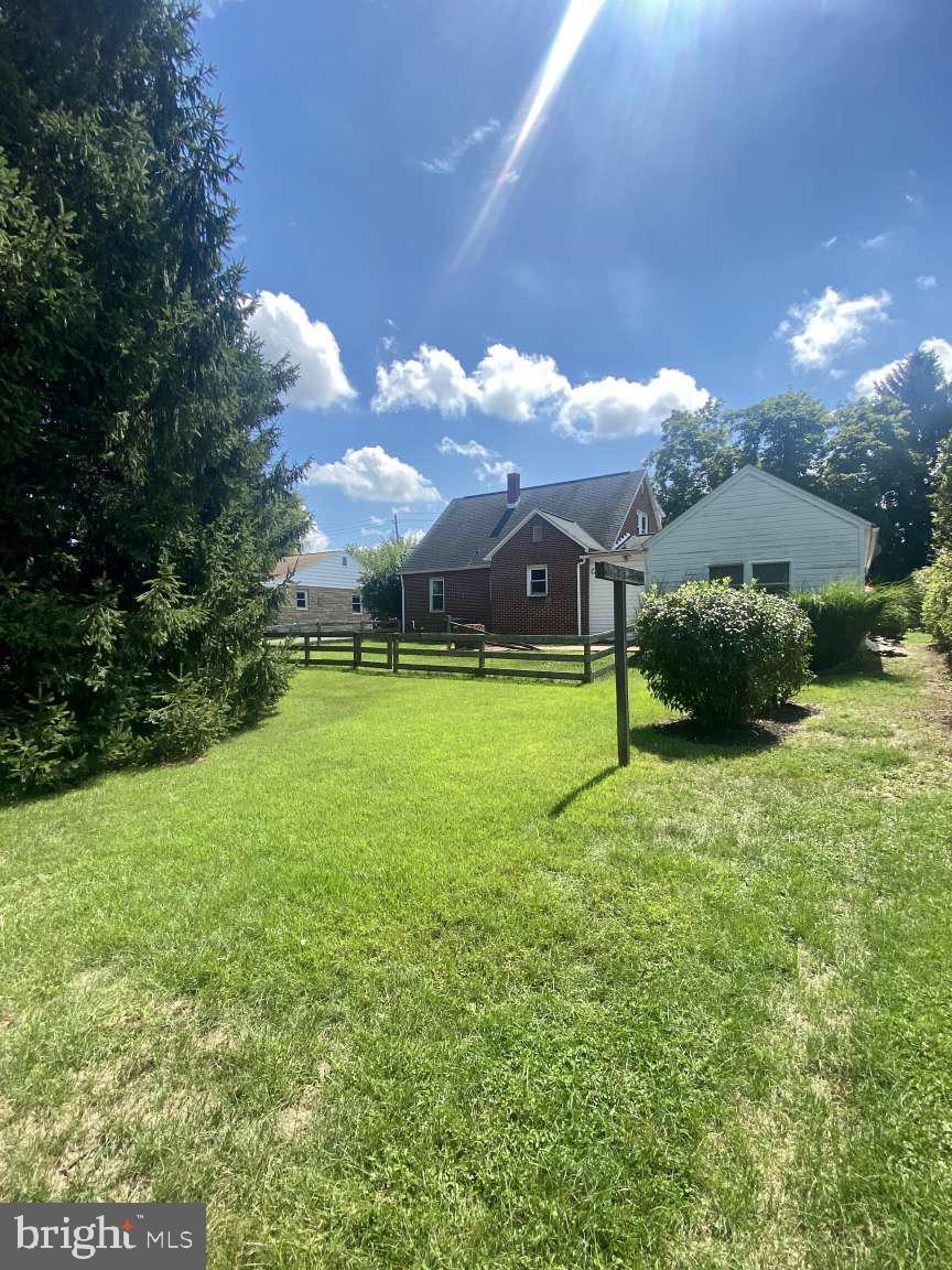 2058 West Trindle Road Carlisle, PA 17013 - Photo 20 of 21 Gallery Image 20