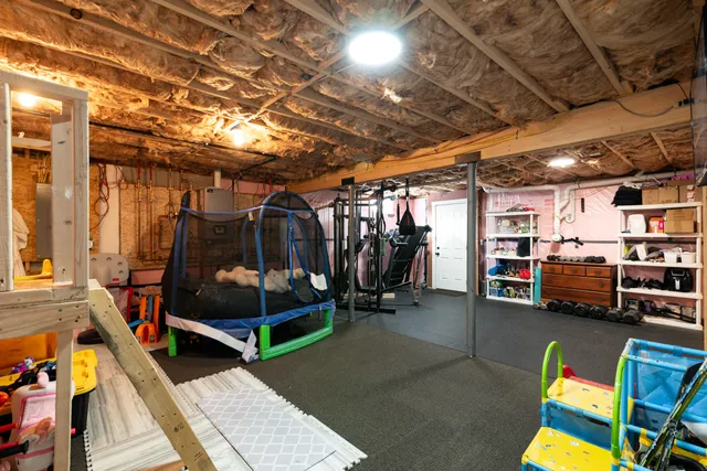 $599,900 | 603 Upper Guinea Road, Lebanon, ME 04027