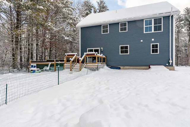 $599,900 | 603 Upper Guinea Road, Lebanon, ME 04027