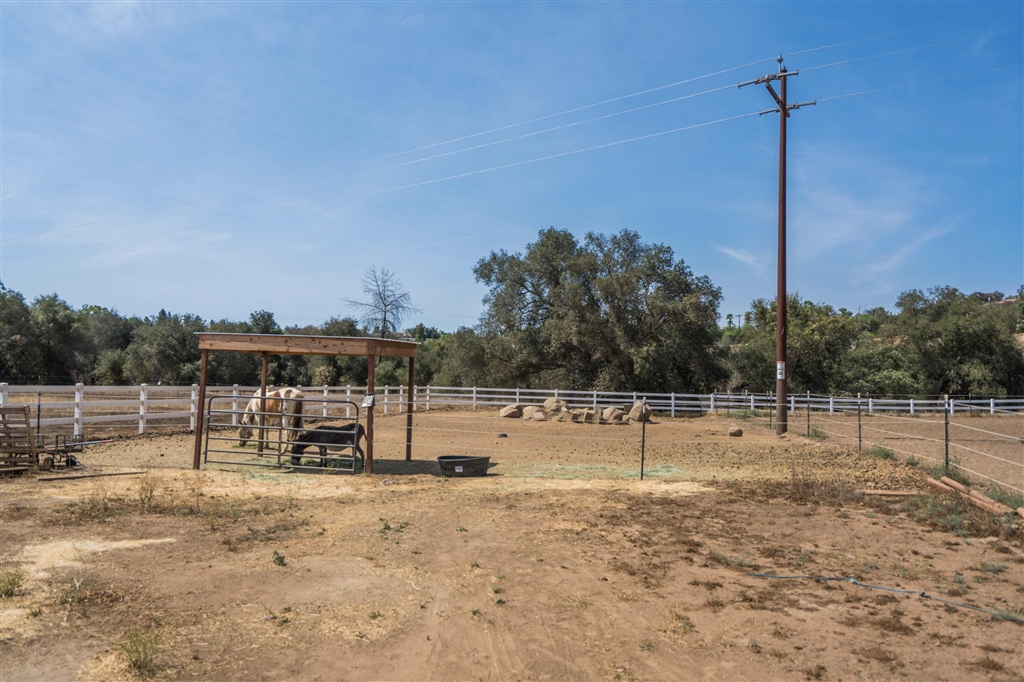 1134 Heritage Ranch Road Ramona, CA 92065 - Photo 24 of 25