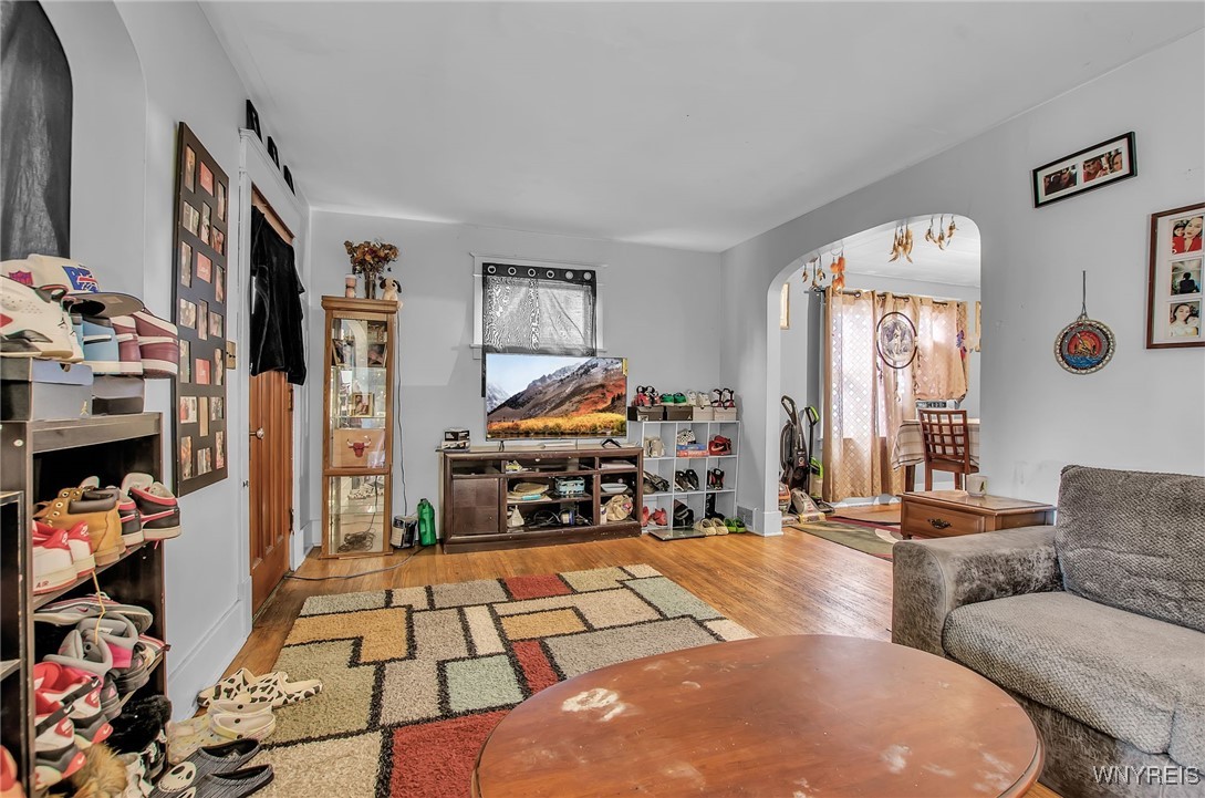 191 Rounds Avenue Buffalo, NY 14215 - Photo 12 of 21