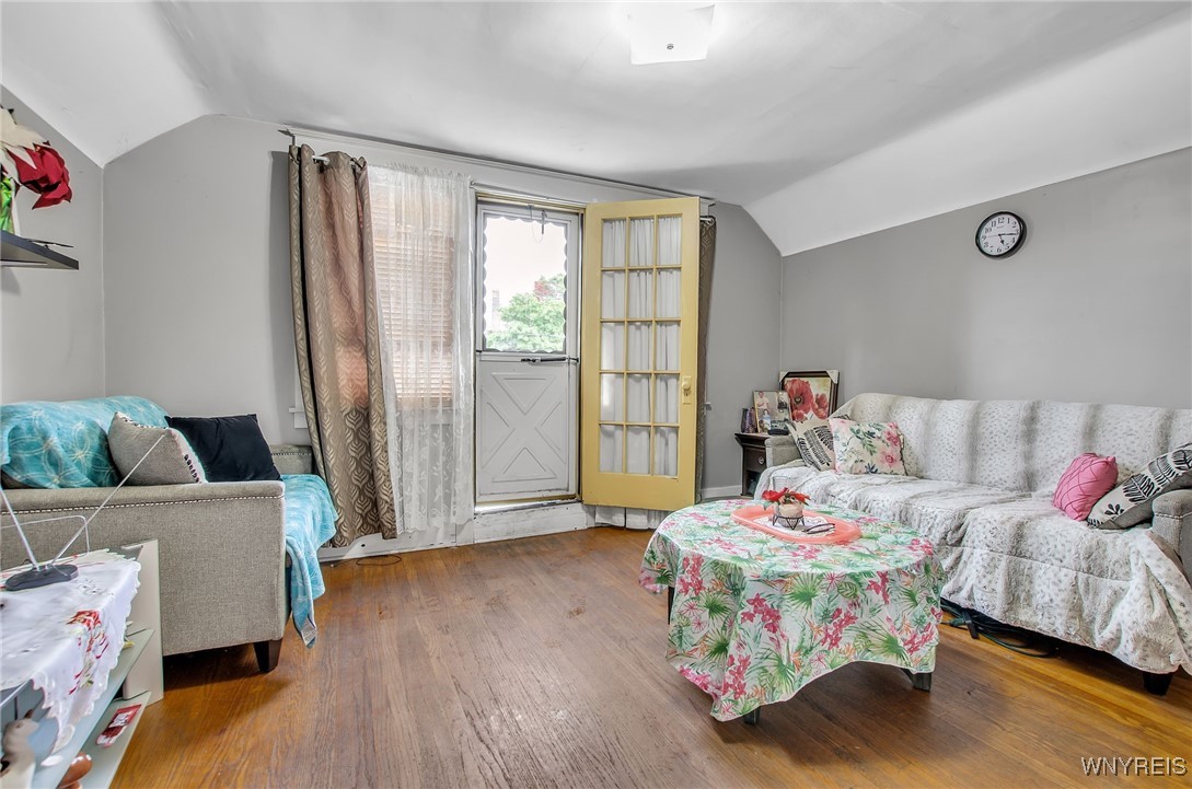 191 Rounds Avenue Buffalo, NY 14215 - Photo 19 of 21