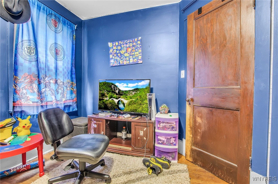 191 Rounds Avenue Buffalo, NY 14215 - Photo 6 of 21