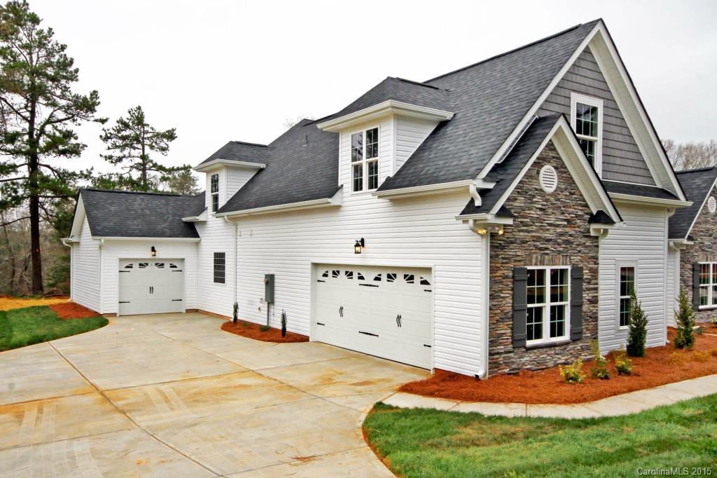 540 Wiggins Road Mooresville, NC 28115 - Photo 2 of 18 Gallery Image 2