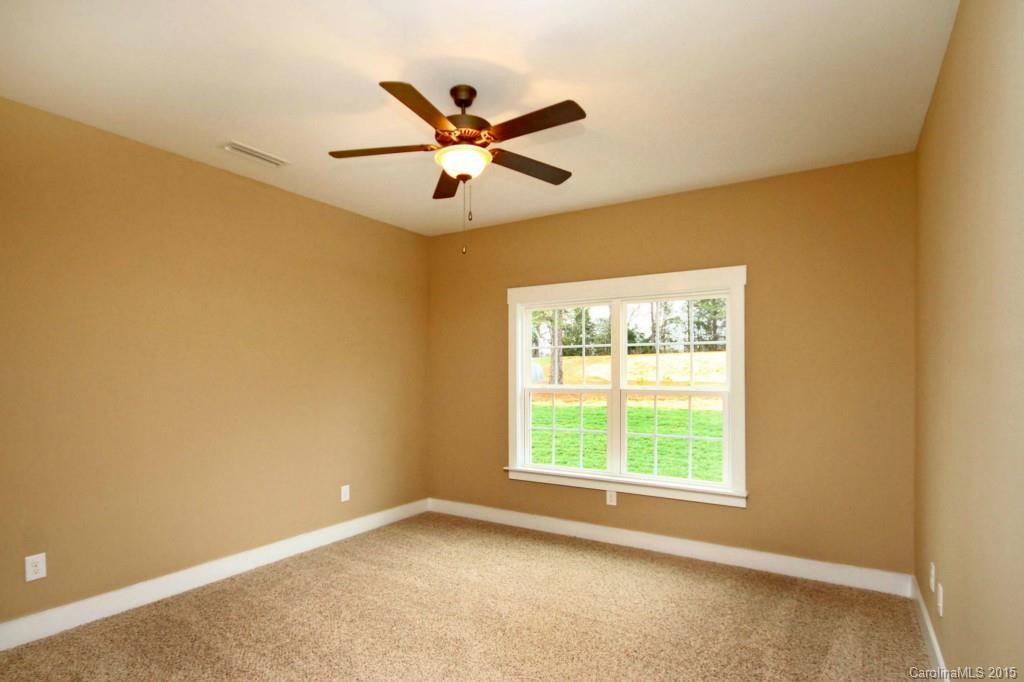 540 Wiggins Road Mooresville, NC 28115 - Photo 10 of 18 Gallery Image 10
