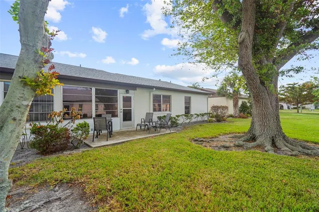 $194,900 | 605 Apple Lane, Englewood, FL 34223
