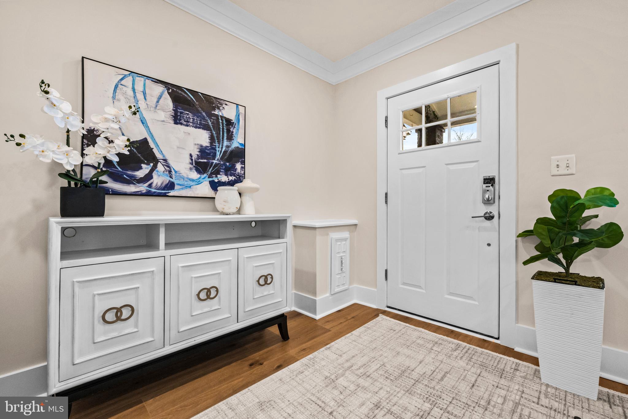 1742 L Street Northeast Washington, DC 20002 - Photo 3 of 30