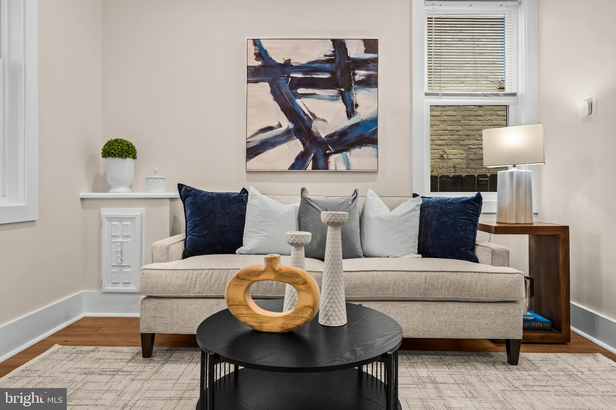 1742 L Street Northeast Washington, DC 20002 - Photo 5 of 30