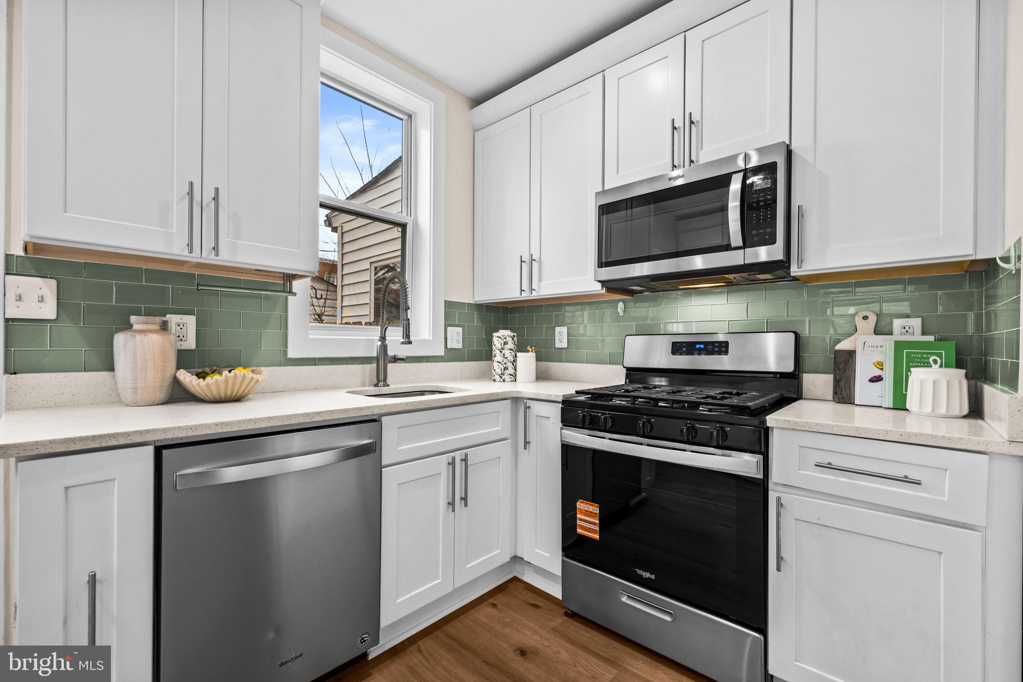 1742 L Street Northeast Washington, DC 20002 - Photo 10 of 30