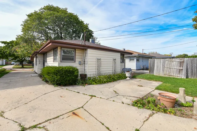 $240,000 | 4842 North 104th Street, Milwaukee, WI 53225