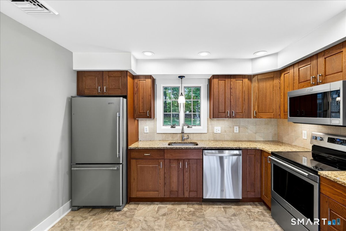 53 Harrison Road North Branford, CT 06471 - Photo 6 of 35