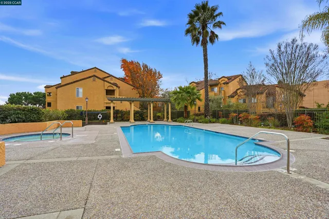 $439,000 | 480 Bollinger Canyon Lane, Unit 273, San Ramon, CA 94582