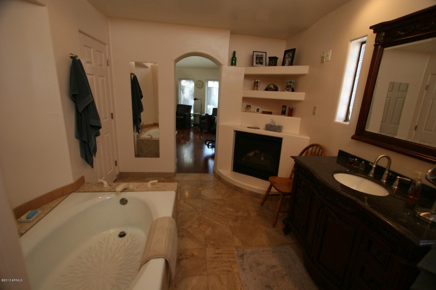 1206 North Riata Street Gilbert, AZ 85234 - Photo 14 of 34 opposite view masterbath