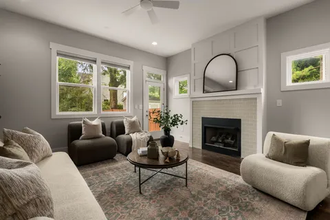 $599,000 | 2238 B Cruzen Street, Nashville, TN 37211