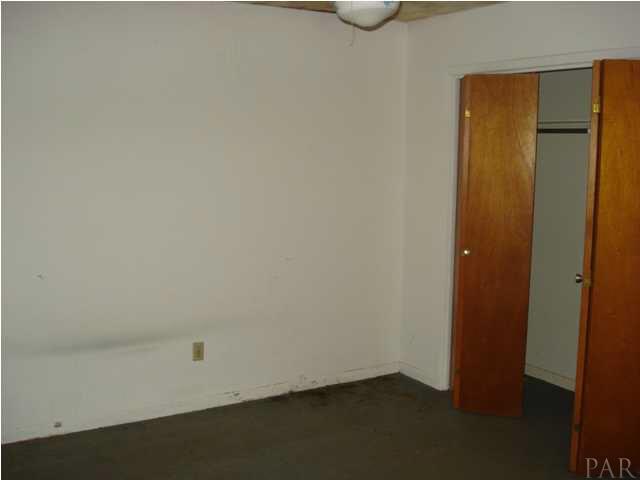 6660 Frank Reeder Road Pensacola, FL 32526 - Photo 14 of 24 Gallery Image 14