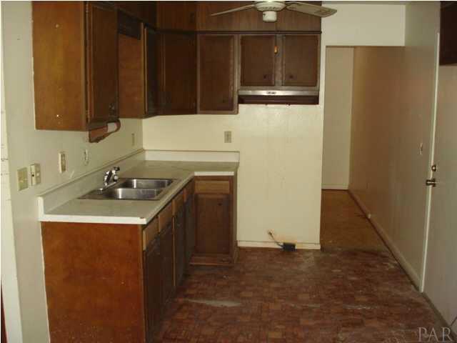 6660 Frank Reeder Road Pensacola, FL 32526 - Photo 8 of 24 Gallery Image 8