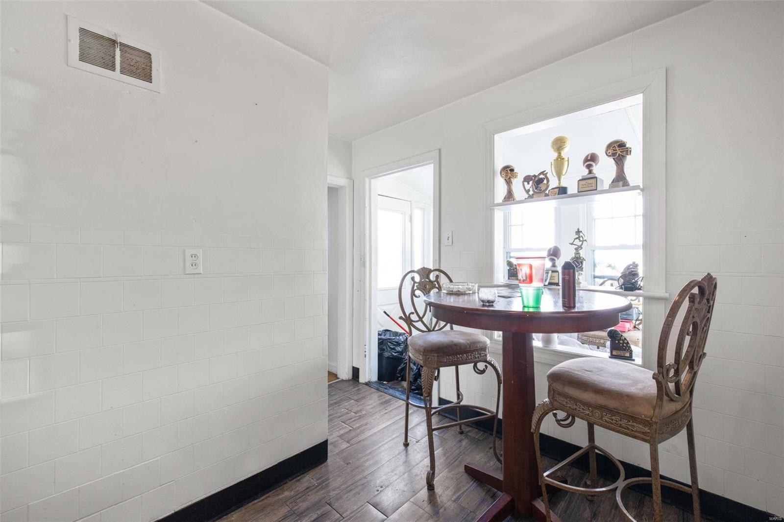 4300 Rickey Drive St. Louis, MO 63134 - Photo 10 of 17 Gallery Image 10