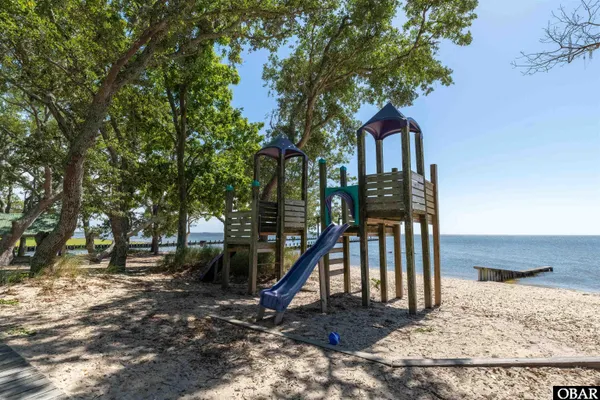 $599,000 | 102 Craigy Court, Kill Devil Hills, NC 27948