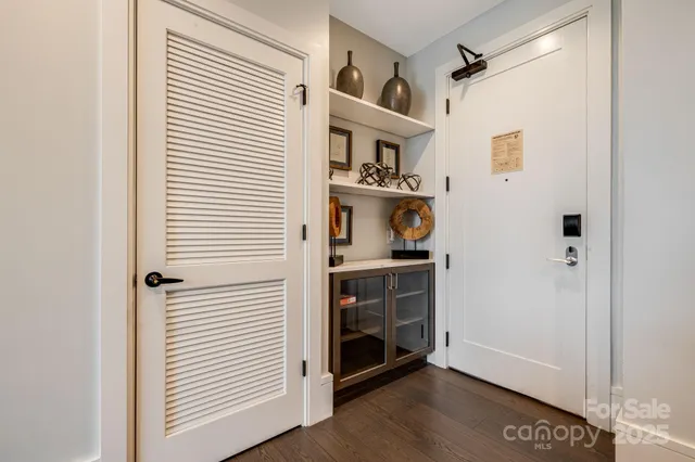 a view of walk in closet