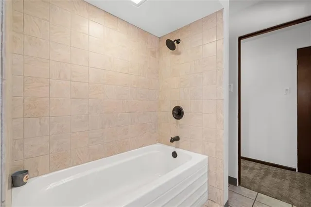 a bathroom with a bathtub