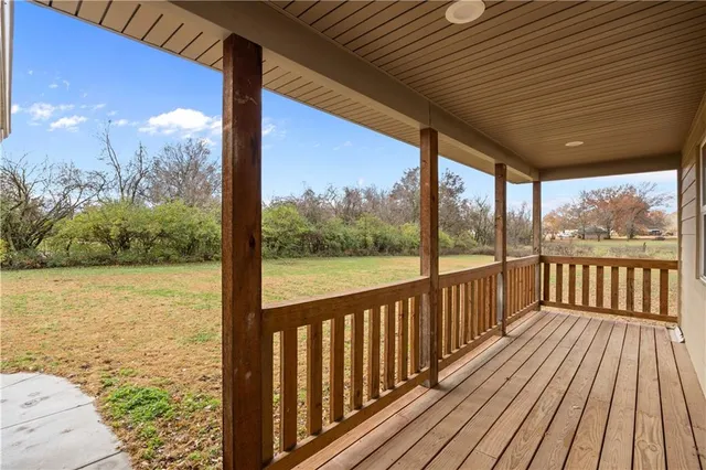 $325,000 | 402 West Craig Road, Pittsburg, KS 66762