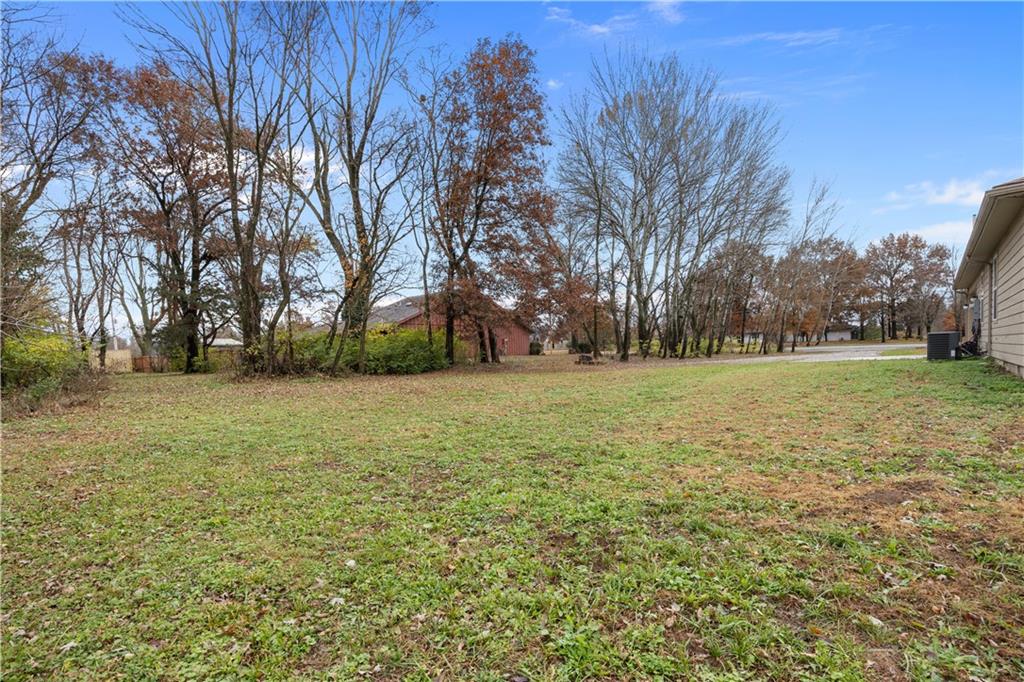 402 West Craig Road Pittsburg, KS 66762 - Photo 24 of 27