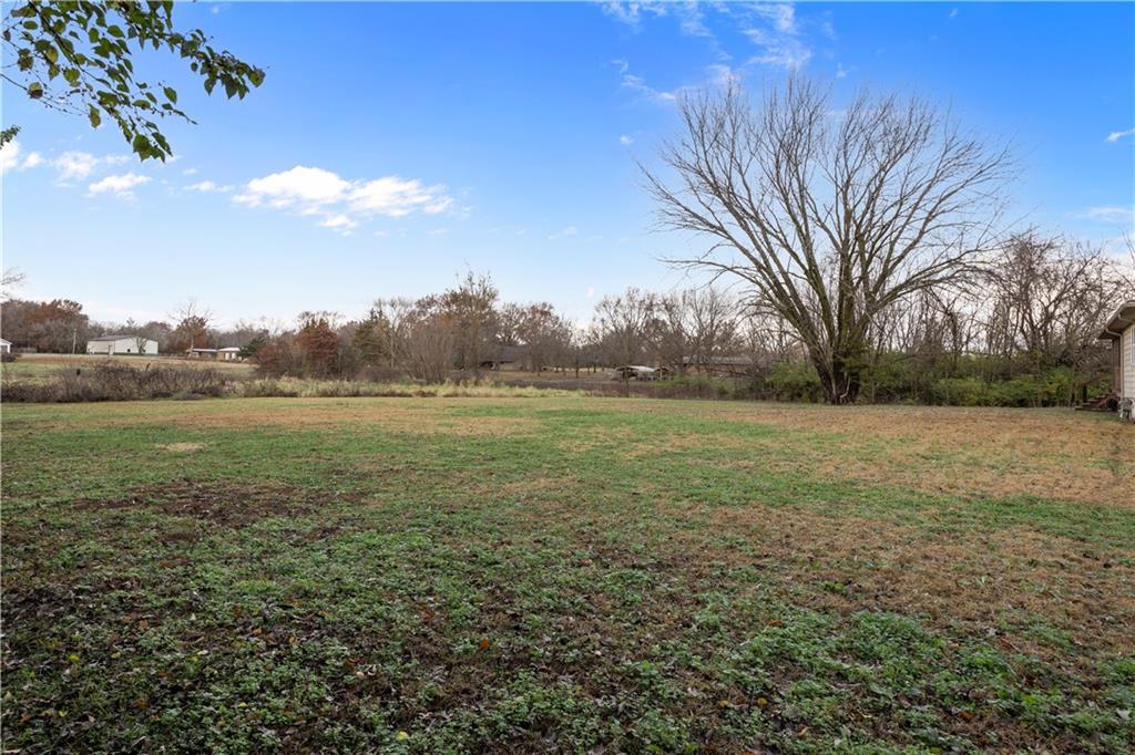 402 West Craig Road Pittsburg, KS 66762 - Photo 25 of 27