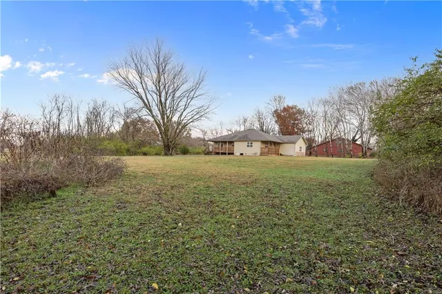 $325,000 | 402 West Craig Road, Pittsburg, KS 66762