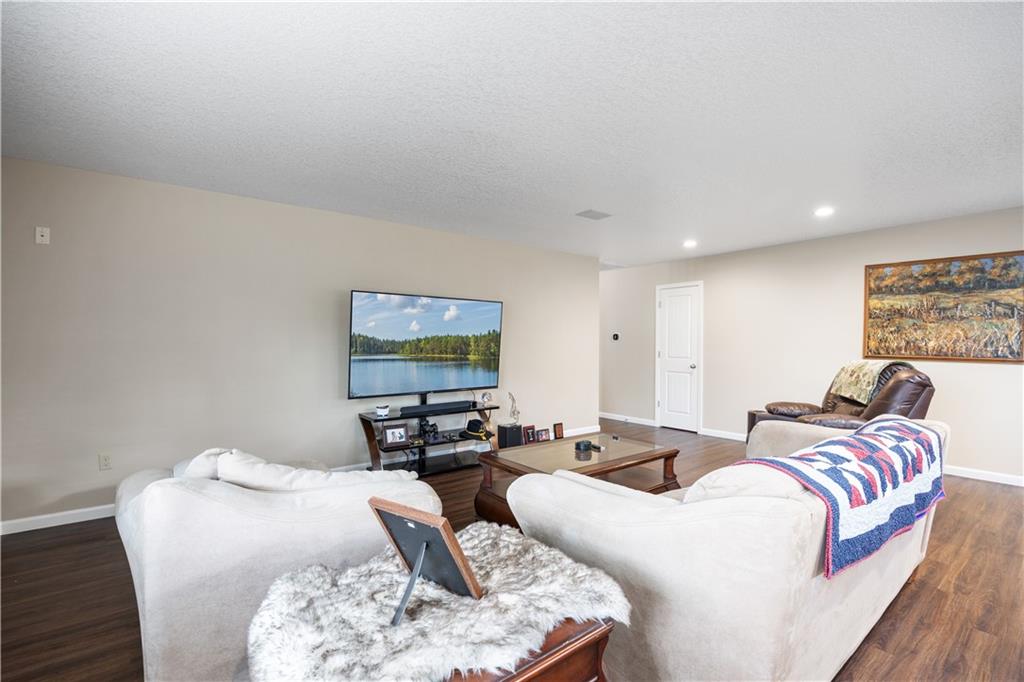 402 West Craig Road Pittsburg, KS 66762 - Photo 6 of 27