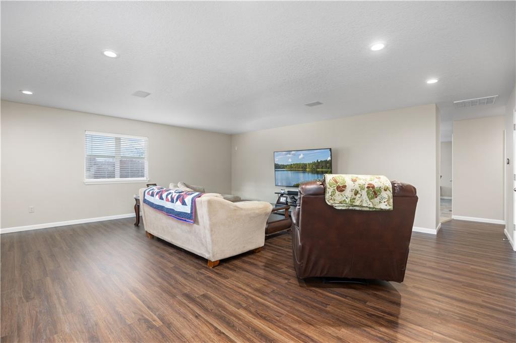 402 West Craig Road Pittsburg, KS 66762 - Photo 7 of 27