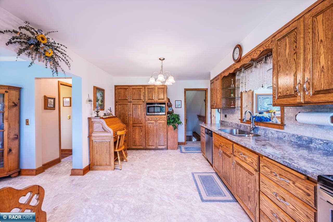 10722 Maturi Road Hibbing, MN 55746 - Photo 17 of 48