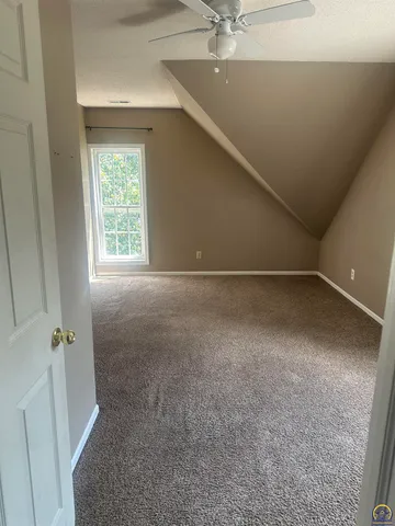 $129,900 | 424 East 13th Avenue, Emporia, KS 66801