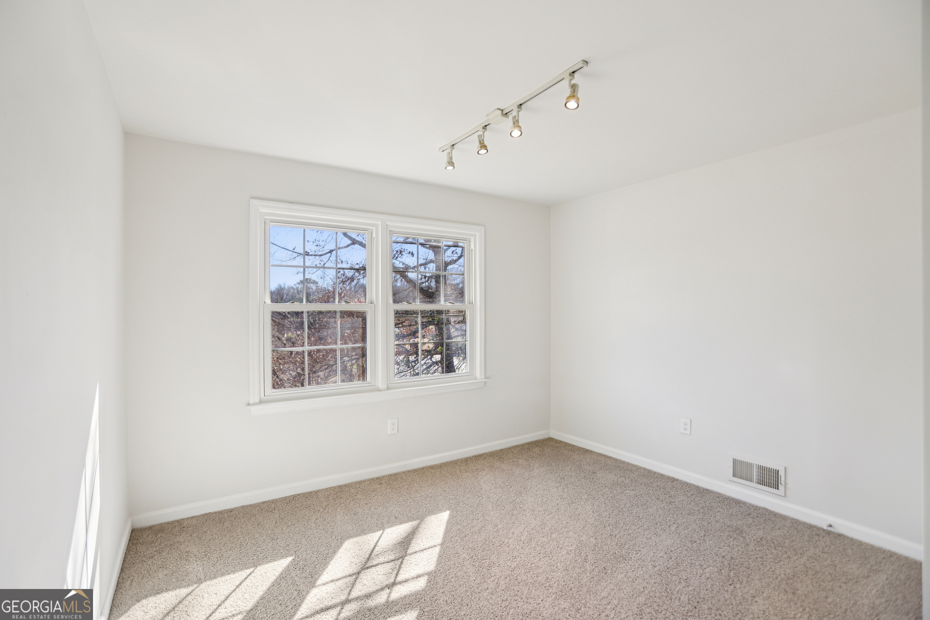 2886 Jones Mill Road Norcross, GA 30071 - Photo 19 of 28