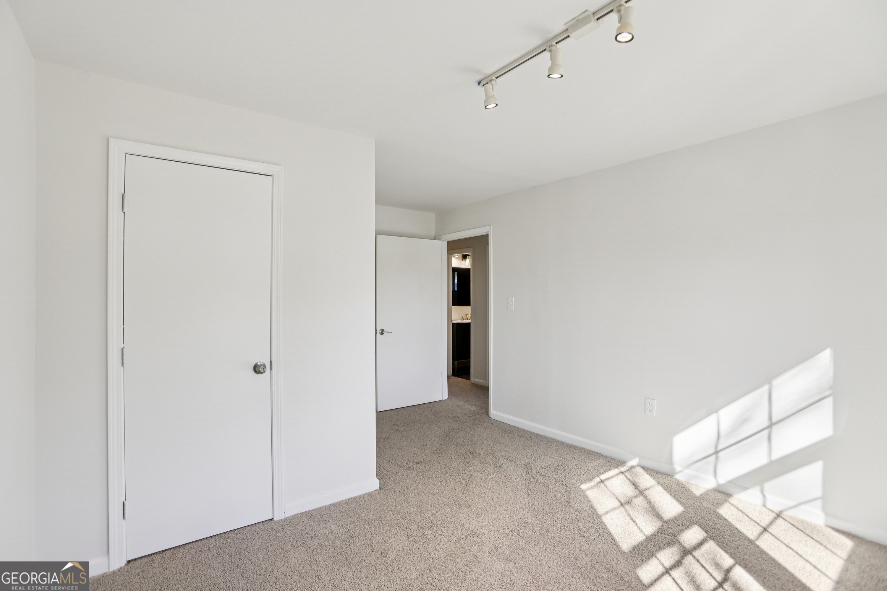 2886 Jones Mill Road Norcross, GA 30071 - Photo 23 of 28