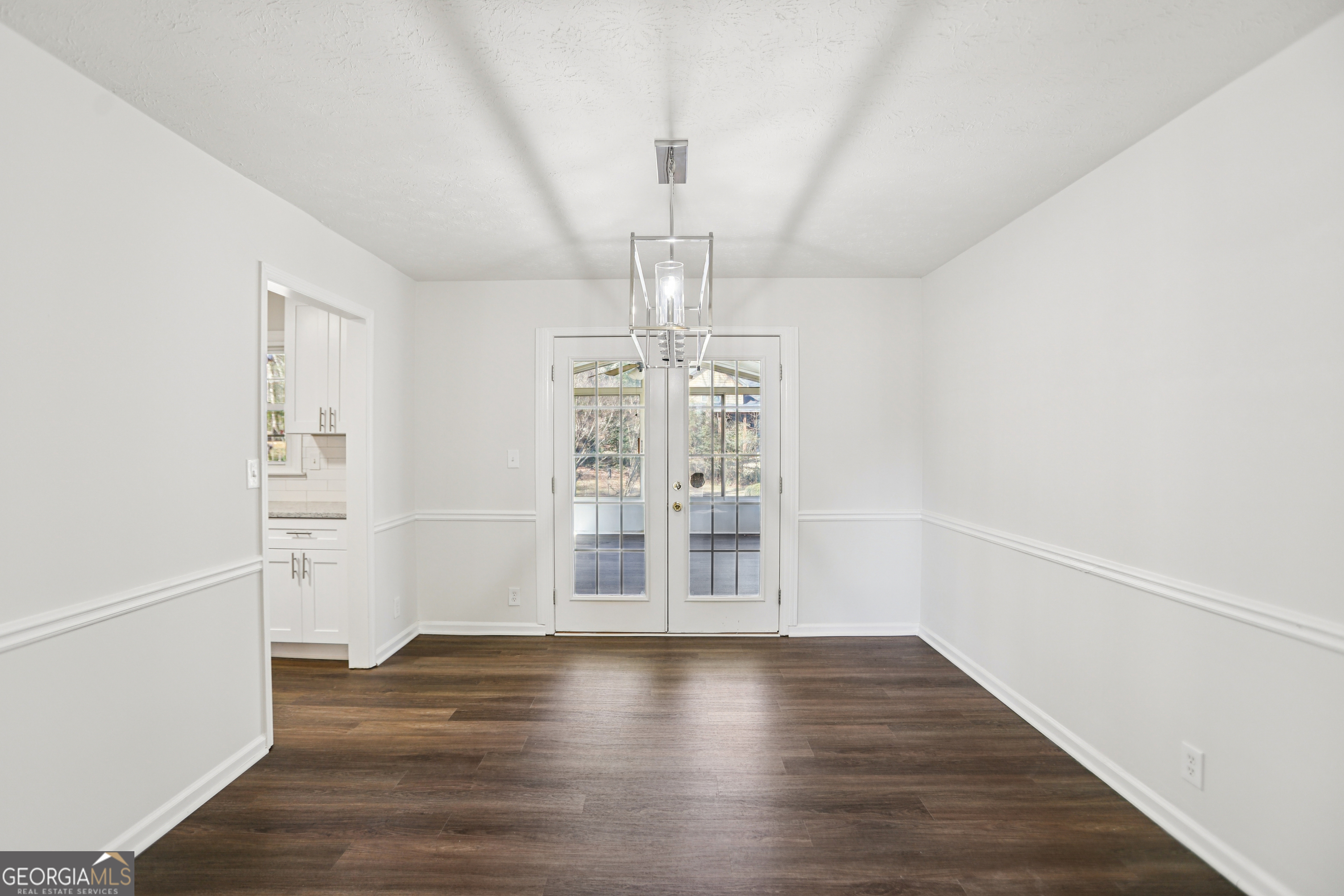 2886 Jones Mill Road Norcross, GA 30071 - Photo 6 of 28