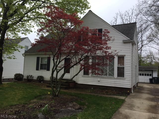 4994 South Barton Road Cleveland, OH 44124 - Photo 1 of 13