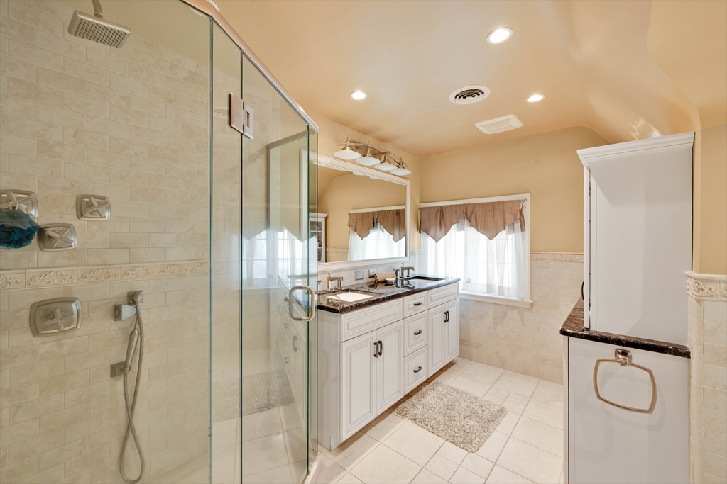 44 Meadowbrook Road Longmeadow, MA 01106 - Photo 29 of 41 Gallery Image 29